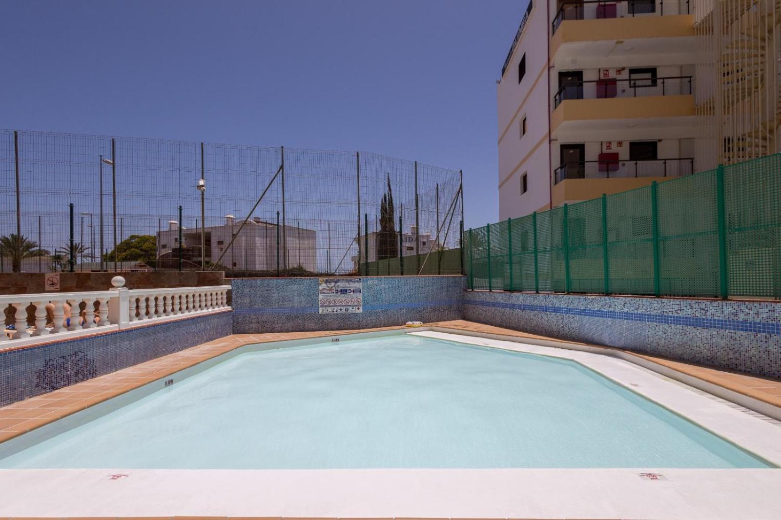 Lightbooking Las Arenas Playa Del Ingles Las Palmas de Gran Canaria Exterior photo